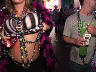 Huge natural boobs flashed on bourbon st at mardi gras-2