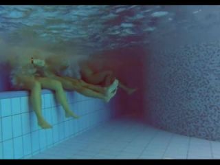 Voyeur 12004-sauna Pool Voyeur-7