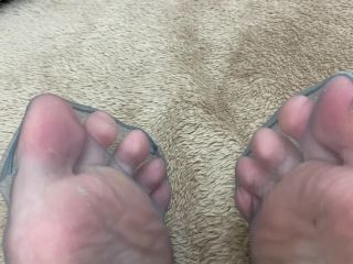 adult clip 42 Custom Worship my Toes and my Pussy, brother foot fetish on fetish porn -3