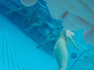 xxx video clip 11 Underwater voyeur in sauna pool - locker - voyeur -2