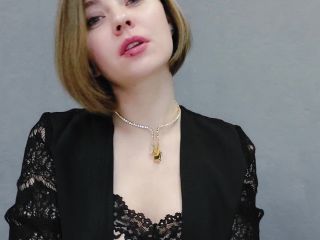 Russian Seductress – Feeding a Sissy With My Spit.-6