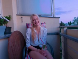 online clip 22 LolaLohse - Kartenspiel - Wenn ich verliere muss ich blasen  on amateur porn trans femdom-0