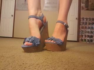 Shoe fetish – Frosty Princess – Wedges-4