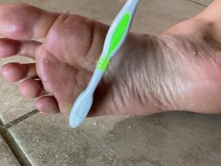 Foot humiliation(porn)-8