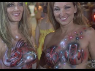 4k stunning video from the streets and a contest at fantasy fest 2015-9