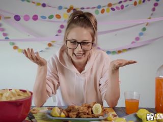 Porn online Kyler Quinn - Mukbang Her -9