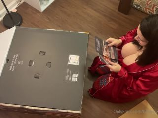 Brooklynspringvalley () - omg i got a pizza oven unboxing video 21-05-2022-4