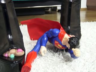 Superman Crush!  Cruel Reell Crushes Superman Symbolically For All Me-1