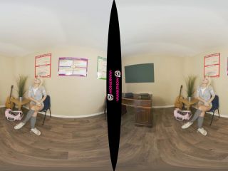 CHLOE TOY'S WHITE LIE WANKING IN THE CLASSROOM (VR180 3D-1