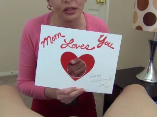 Mrs Mischief - Moms Homemade Valentine-2