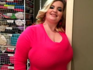 Sashaa Juggs - In The Dressing Room - BBW-1