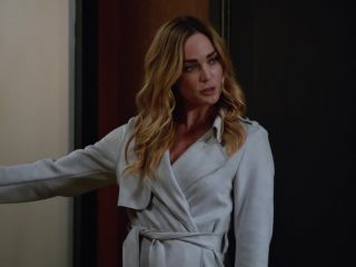 Caity Lotz - DC&#039;s Legends of Tomorrow (2018) s04e06 HD 1080p!!!-1