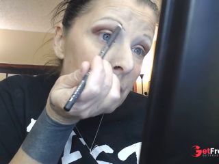 [GetFreeDays.com] Doing Make up Dangling a Cigarette Cork Full Flavor Sex Leak February 2023-5