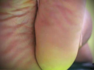 porn video 13 Close up of my feet - manyvids - femdom porn circumcision fetish-9