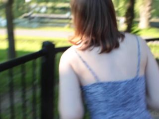 Porn tube 420sextime – Public Flashing + Blowjob At The Park-9