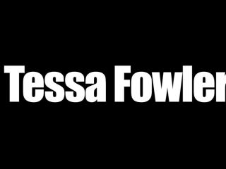 Tessa Fowler in Christmas 2015   2 720p HD-0