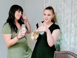 Mistress Noel Knight () Mistressnoelknight - happy new years eve popping bottles with my bestie mstaliatate cheers to us and all t 31-12-2020-8