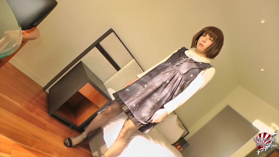 Miharu Plays in Pantyhose!!!