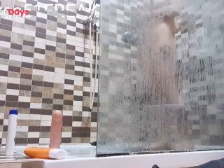 [GetFreeDays.com] Sneaky shower wank while they build my studio Adult Video June 2023-2