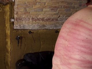 Piglet – The Sandbag – Part 2 - [Fetish porn]-3