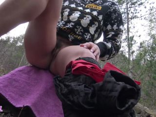 7154 I Touch myself in the Forest, I make myself Cum and Squirt far aw ...-4