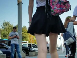 young-in-a-black-skirt webcam -5