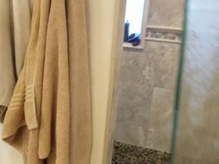  milf porn | Heather Harmon 20-08-18 I think this is the 2nd video I’ve ever taken in the shower. Jim surprised | heather harmon-1