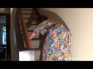 UK Grandma Esther Stairs Strip-9