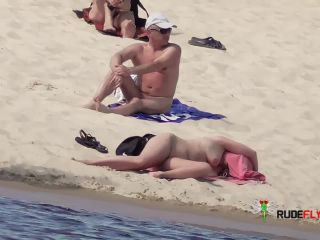 I am making my husband cum at the nude plage-0