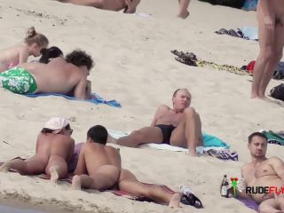 I am making my husband cum at the nude plage-6