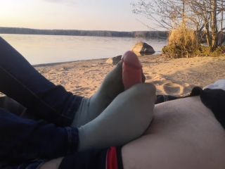 Oksifootjob – Public Footjob And Socksjob On The Beach 1920×1080 HD Foot-5