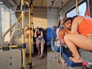 [GetFreeDays.com] MULHER CASADA DAR MOLE PRA UM CARA ESTRANHO DENTRO DO ONIBUS E TERMINA TRANZANDO COM ELE Adult Video March 2023-8