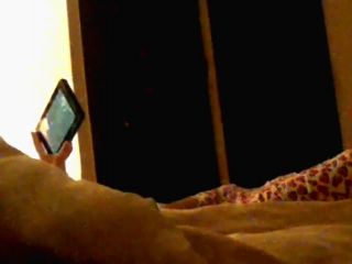 Wife watching phone porn and fingering pussy. hidden cam-4