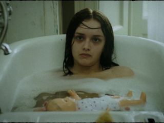 Olivia Cooke – The Quiet Ones (2014) HD 1080p!!!-2