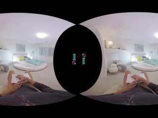 Arielle Faye, Emily Mena - From The Vault Oculus Rift VRvid-0
