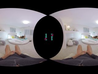 Arielle Faye, Emily Mena - From The Vault Oculus Rift VRvid-1