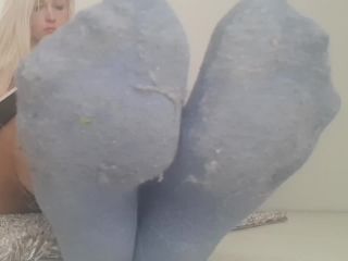 porn clip 44 Goddess Nika - Dusty Socks Serve, flats fetish on fetish porn -0