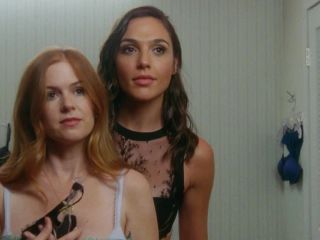 Isla Fisher, Gal Gadot – Keeping Up with the Joneses (2016) HD 1080p!!!-6