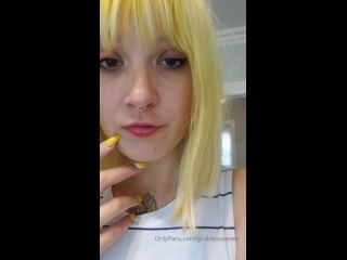 @goddesseevee 2019-08-17 So easy to listen and obey Sunflower-4