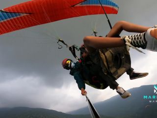 [Amateur] Mariana Martix squirts while paragliding-8