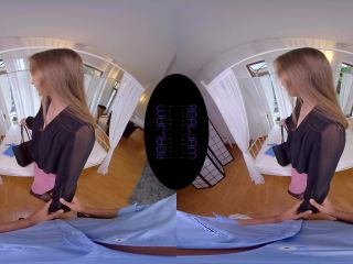 Estate Agent Cruz - Stacy Cruz Oculus, Go 4K-9