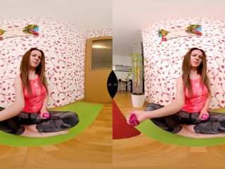 Amateur Girl Masturbates While Doing Yoga Smartphone - [Virtual Reality]-1