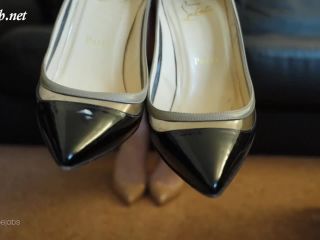 free adult clip 31 Cum On Mommys Heels Joi – Shiny Shoejobs | foot worship | fetish porn ankle fetish-7