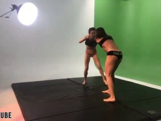 Lora Cross Bts Female Fighting Lora Vs Tapered P  Lora Cross   Abs-3