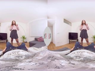 Magic Tricks From Step Sister Amirah – Amirah Adara (Oculus)(Virtual Reality)-0