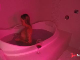[GetFreeDays.com] Blonde with a pink pussy shows off in the hot tub Sex Film June 2023-4