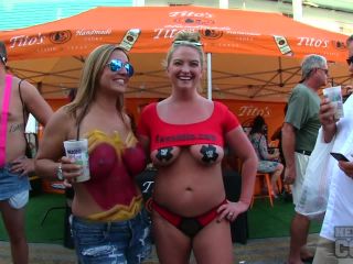 Nude Girls With Only Body Paint Out In Public On The Streets Of Fantasy Fest 2018 Key West Florida BBW!-7