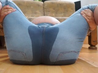 Pt 2GymBabe - Giving Birth Practice Jeans Wetting-6
