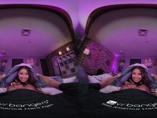 [GetFreeDays.com] VR BANGERS Skinny Cheerleader Helps You With Boner And Gets Juicy Cream ai hardcore porn-6