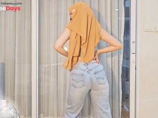 [GetFreeDays.com] Behind the Hijab My OnlyFans Journey and Jeans Try-On Adult Stream February 2023-9